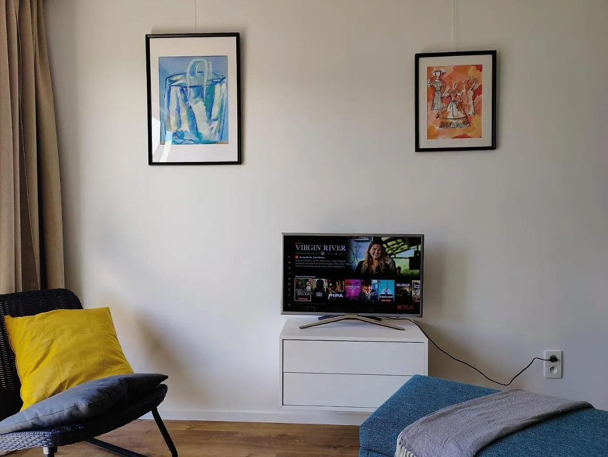 Nieuw Modern Appartement Vlakbij Strand Oostende Lägenhet